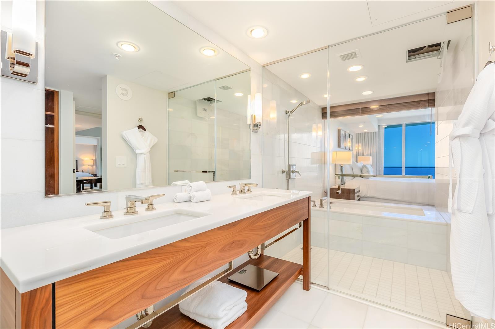 2139 Kuhio Ave Honolulu - Multi-family - photo 15 of 25