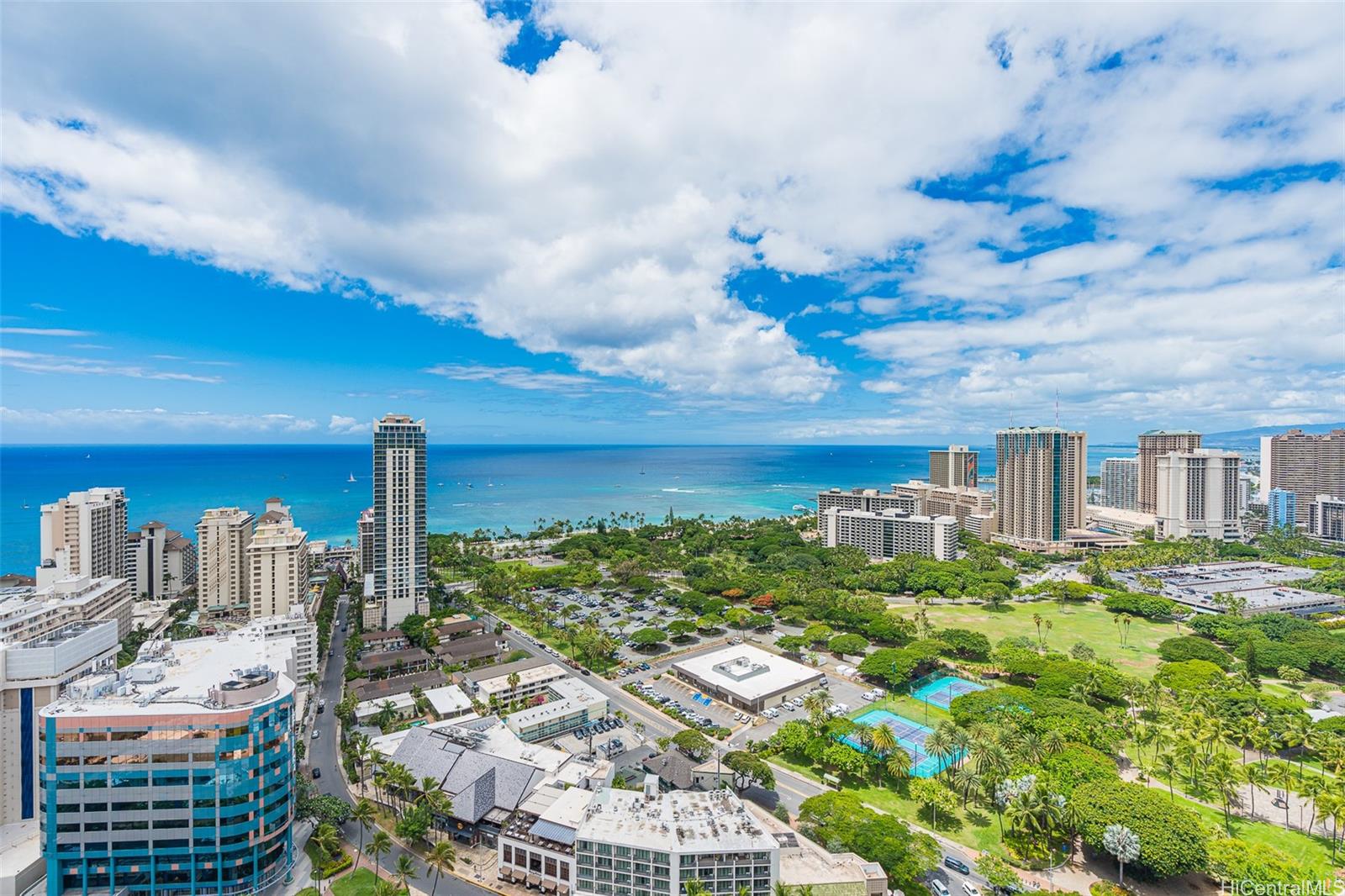 The Ritz-Carlton Residences condo # 3602, Honolulu, Hawaii - photo 15 of 15