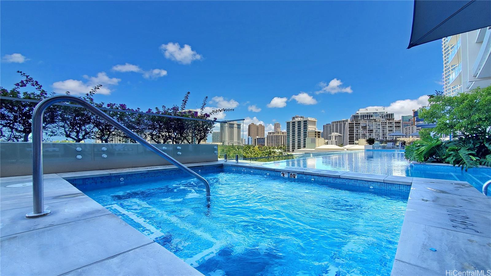 The Ritz-Carlton Residences condo # D1007, Honolulu, Hawaii - photo 21 of 22