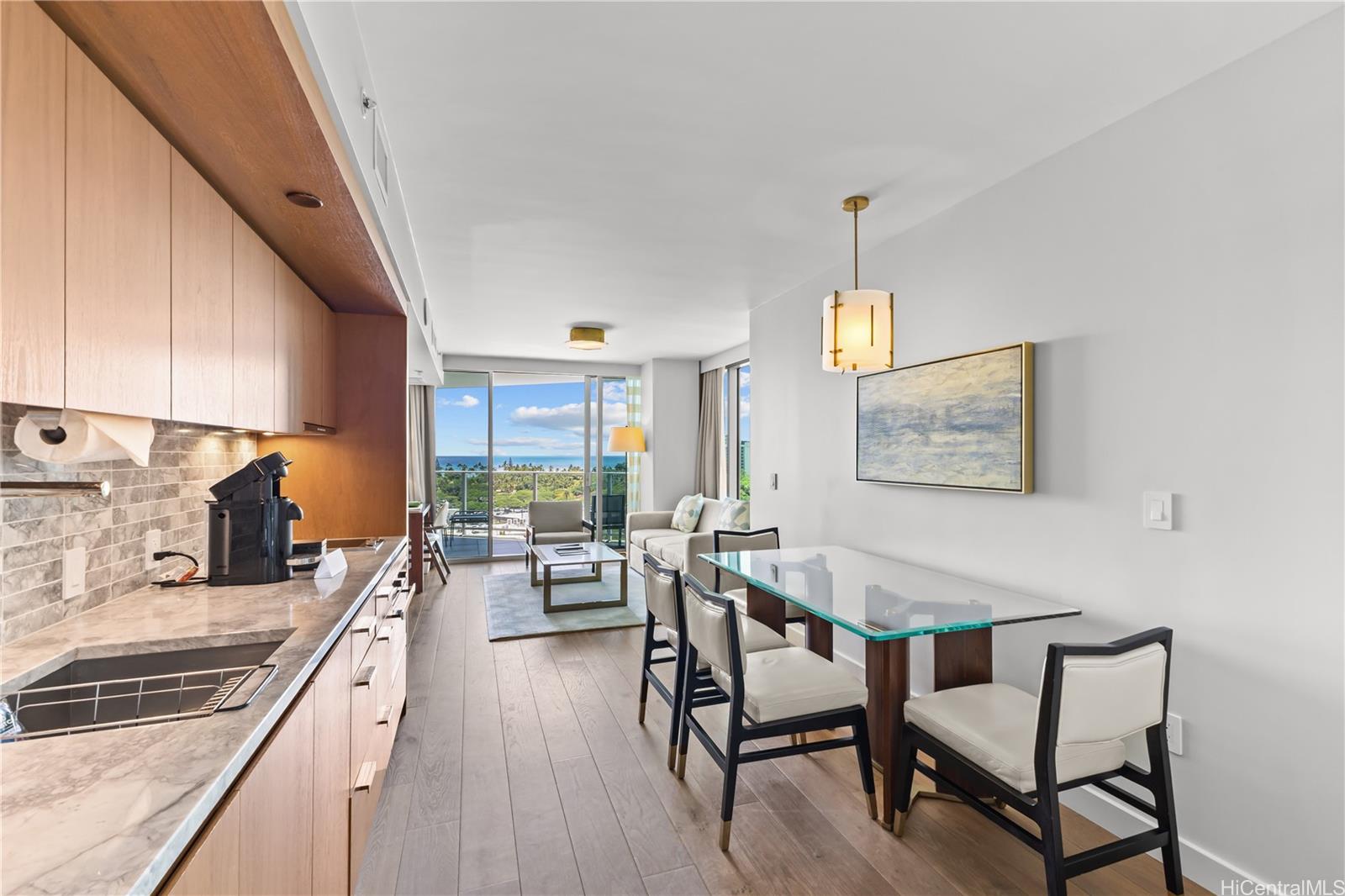 The Ritz-Carlton Residences condo # D1101, Honolulu, Hawaii - photo 2 of 23