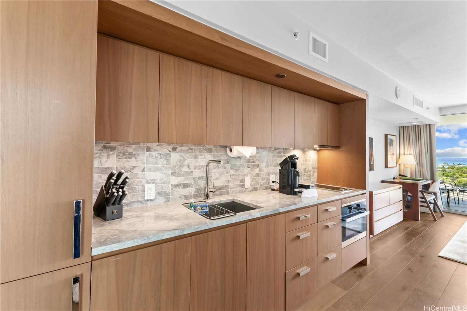 The Ritz-Carlton Residences condo # D1101, Honolulu, Hawaii - photo 9 of 23