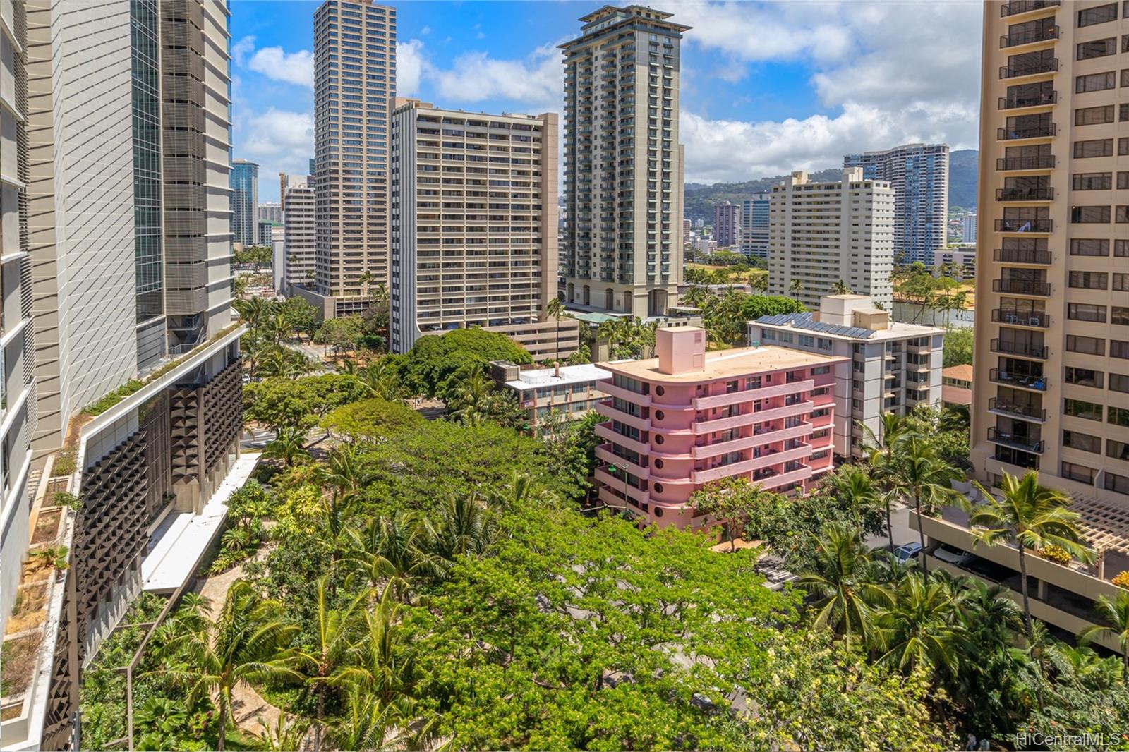 The Ritz-Carlton Residences condo # D1201, Honolulu, Hawaii - photo 12 of 18