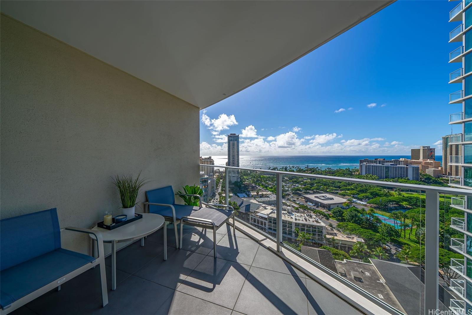 The Ritz-Carlton Residences condo # D2401, Honolulu, Hawaii - photo 13 of 25