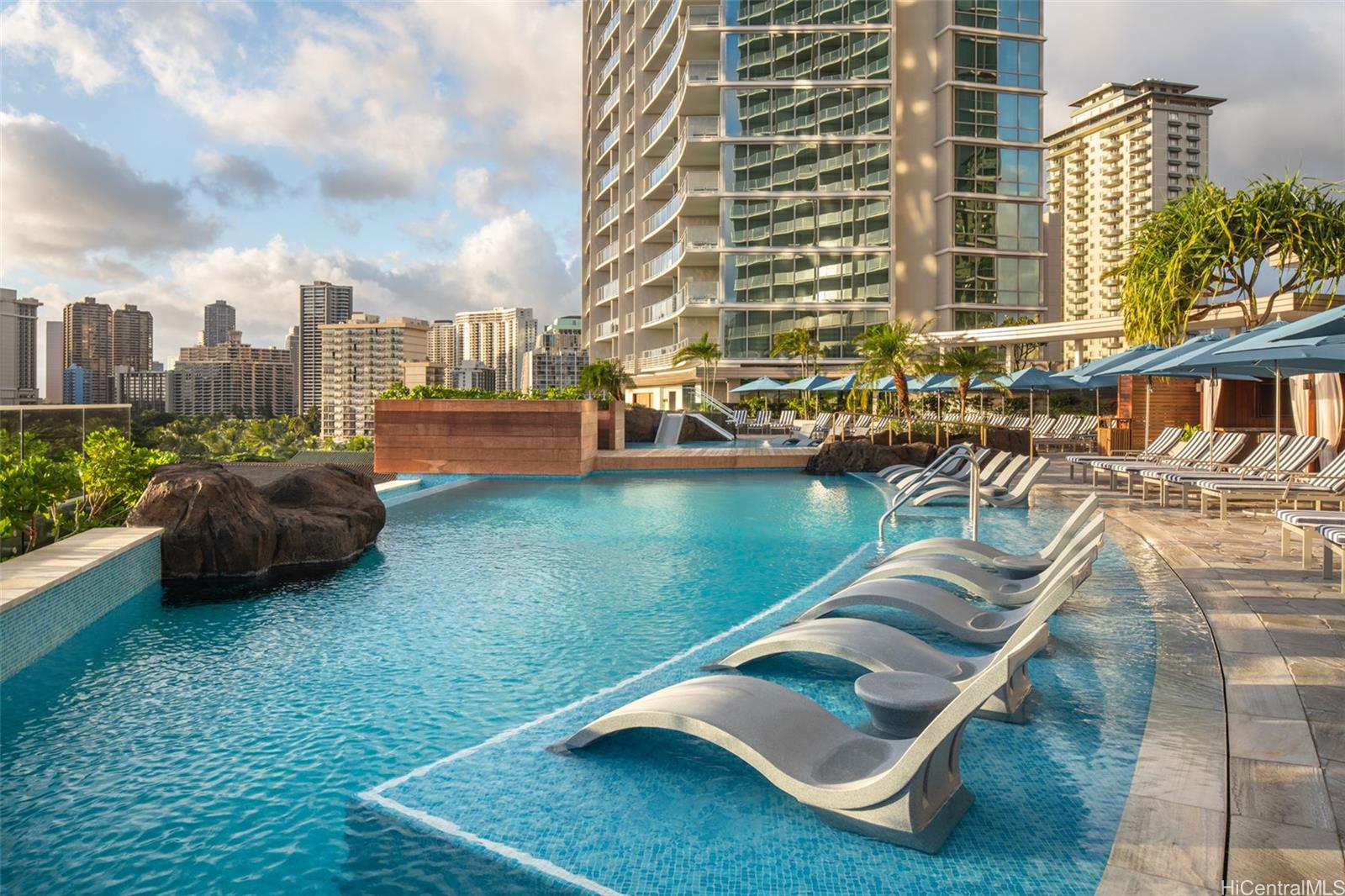 The Ritz-Carlton Residences condo # D2401, Honolulu, Hawaii - photo 20 of 25