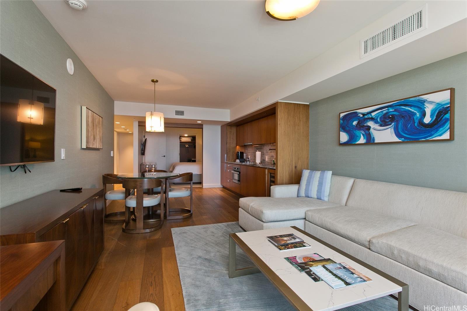 The Ritz-Carlton Residences condo # D2606, Honolulu, Hawaii - photo 4 of 23