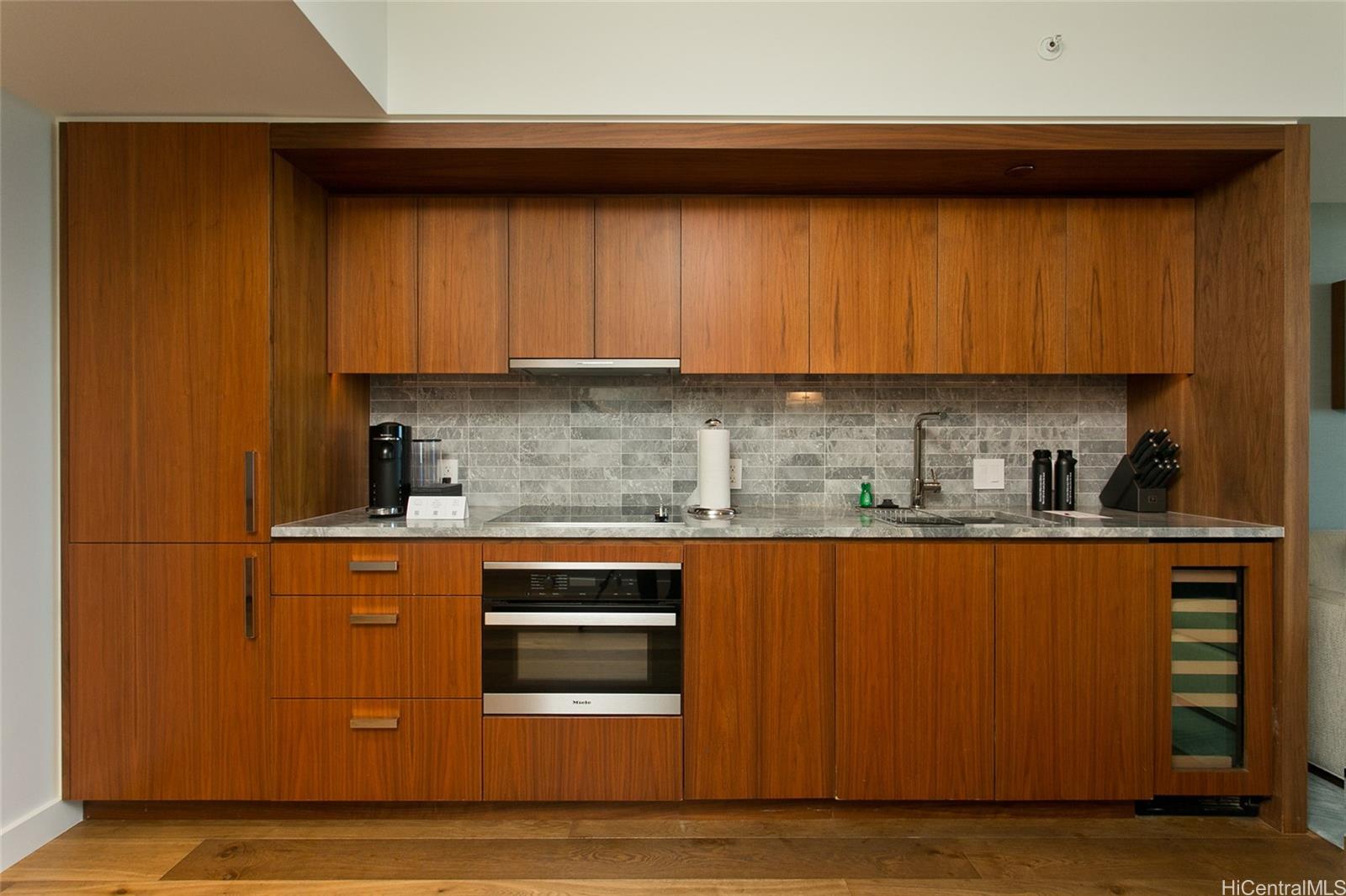 The Ritz-Carlton Residences condo # D2606, Honolulu, Hawaii - photo 7 of 23