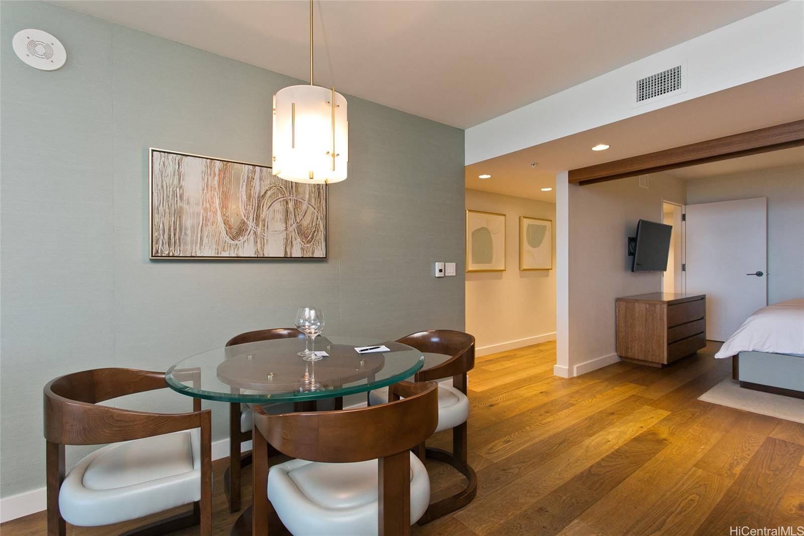 The Ritz-Carlton Residences condo # D2606, Honolulu, Hawaii - photo 8 of 23