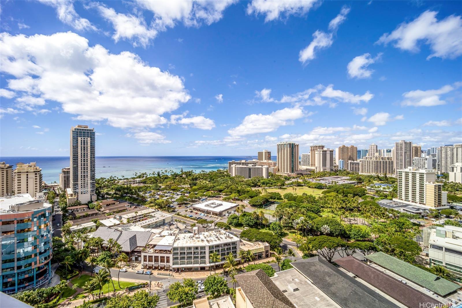 The Ritz-Carlton Residences condo # D2607, Honolulu, Hawaii - photo 7 of 24