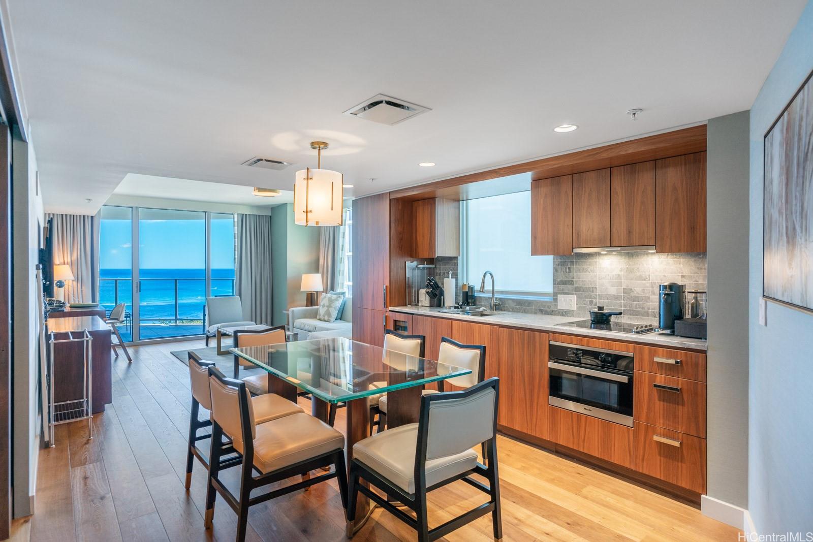 The Ritz-Carlton Residences condo # D3201, Honolulu, Hawaii - photo 2 of 23