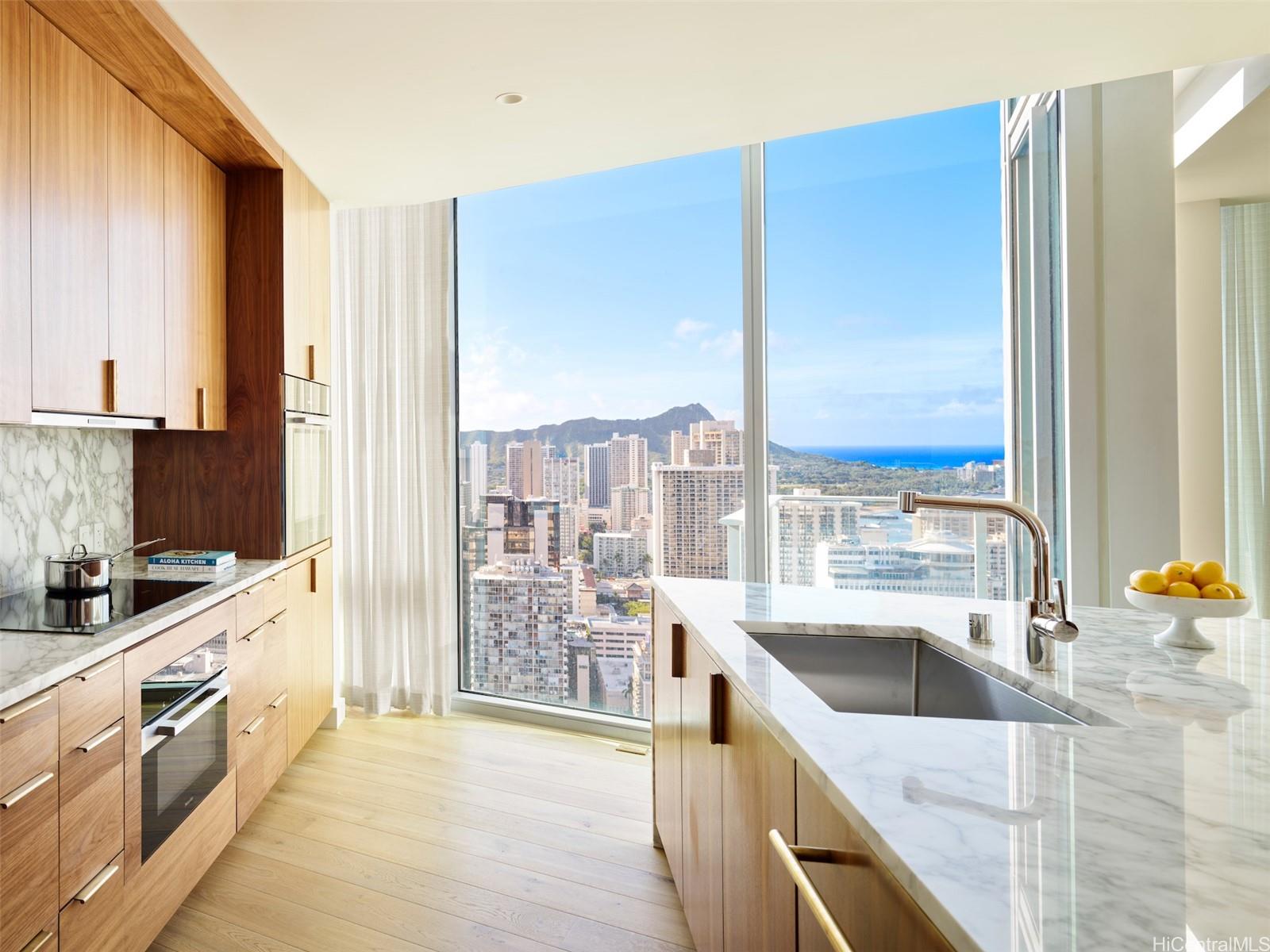 The Ritz-Carlton Residences condo # PH-E, Honolulu, Hawaii - photo 12 of 14