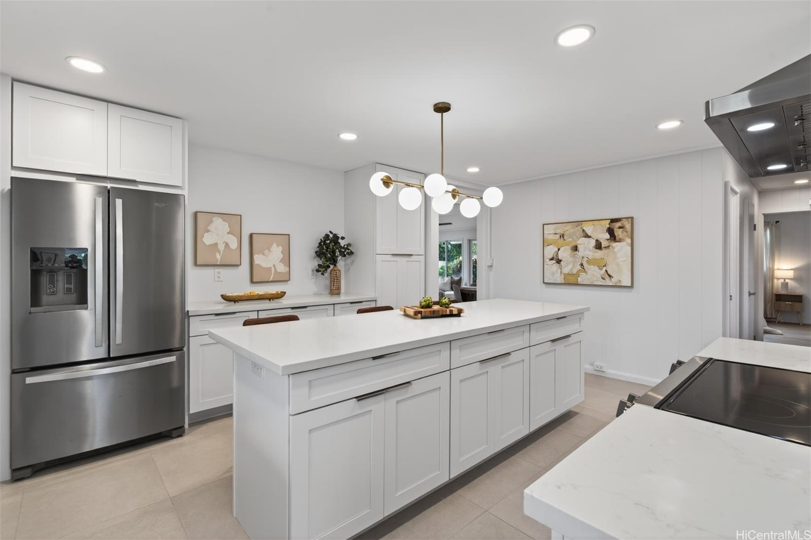 214  Kakahiaka St Kailua Estates, Kailua home - photo 7 of 25