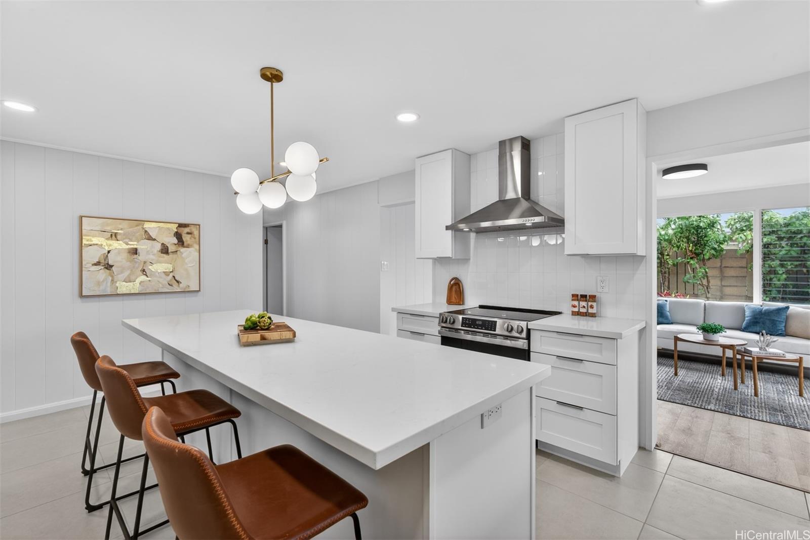 214  Kakahiaka St Kailua Estates, Kailua home - photo 8 of 25