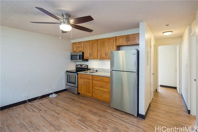 2140 10th Ave Honolulu - Rental - photo 2 of 13