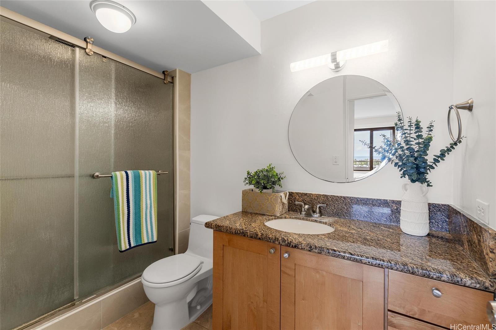 Four Paddle condo # 1005, Honolulu, Hawaii - photo 12 of 24