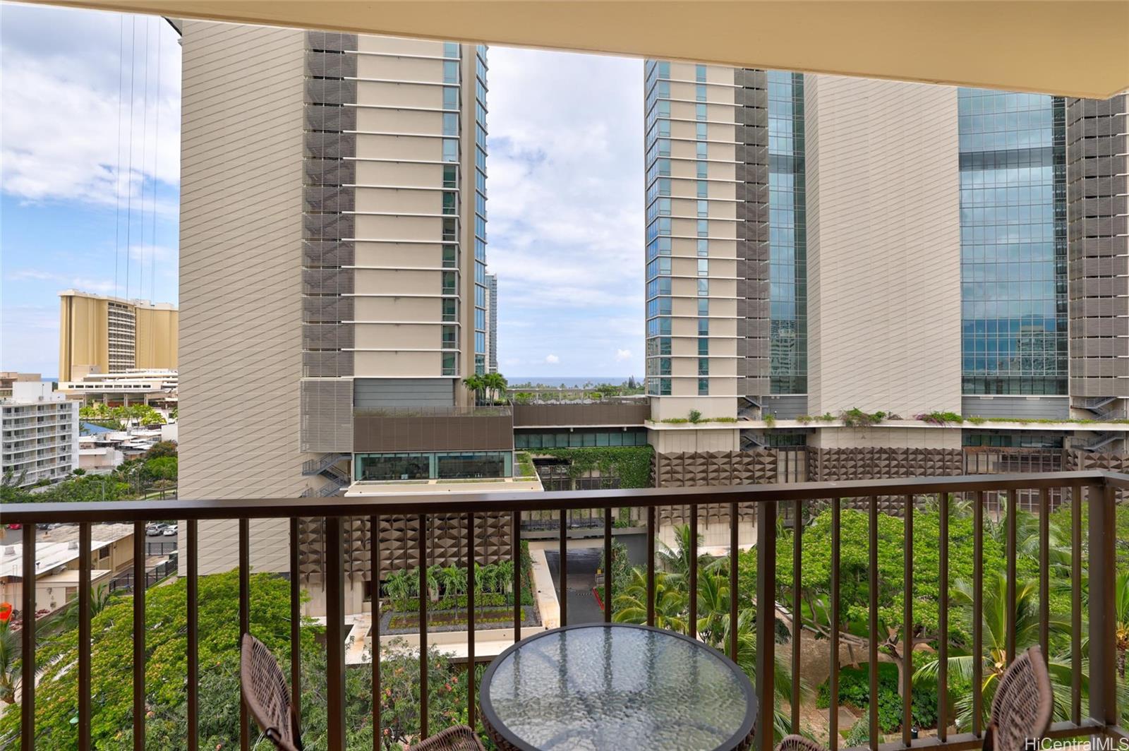 Four Paddle condo # 1005, Honolulu, Hawaii - photo 14 of 24