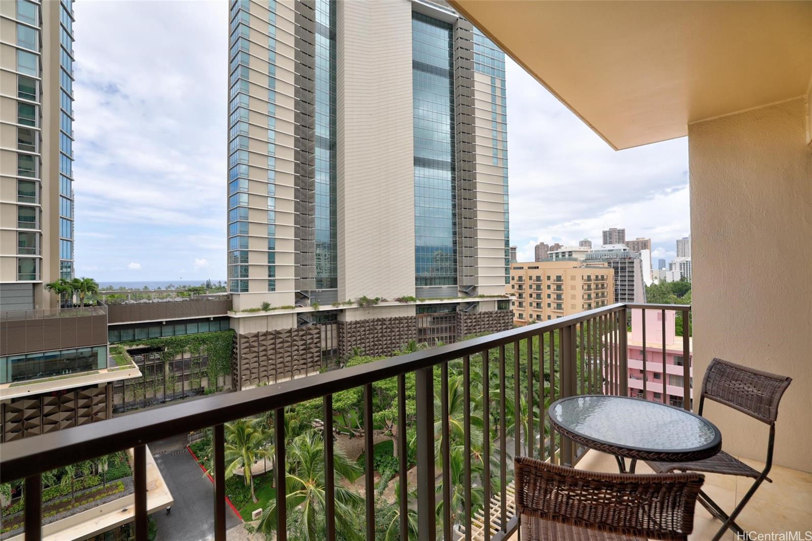 Four Paddle condo # 1005, Honolulu, Hawaii - photo 16 of 24