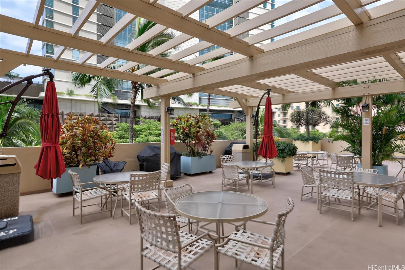 Four Paddle condo # 1005, Honolulu, Hawaii - photo 20 of 24