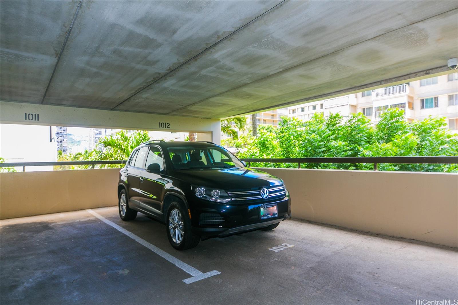 Four Paddle condo # 1012, Honolulu, Hawaii - photo 15 of 17