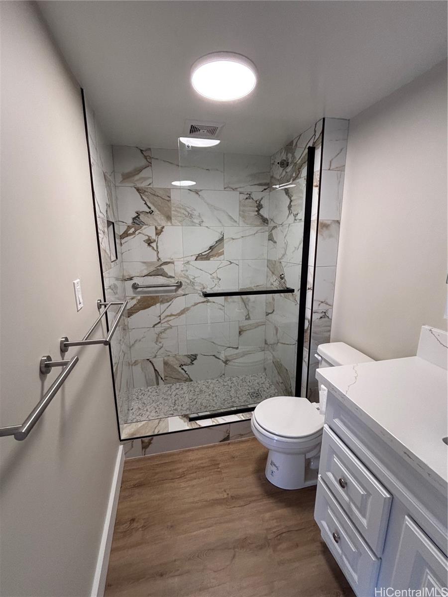 2140 Kuhio Ave Honolulu - Rental - photo 7 of 25