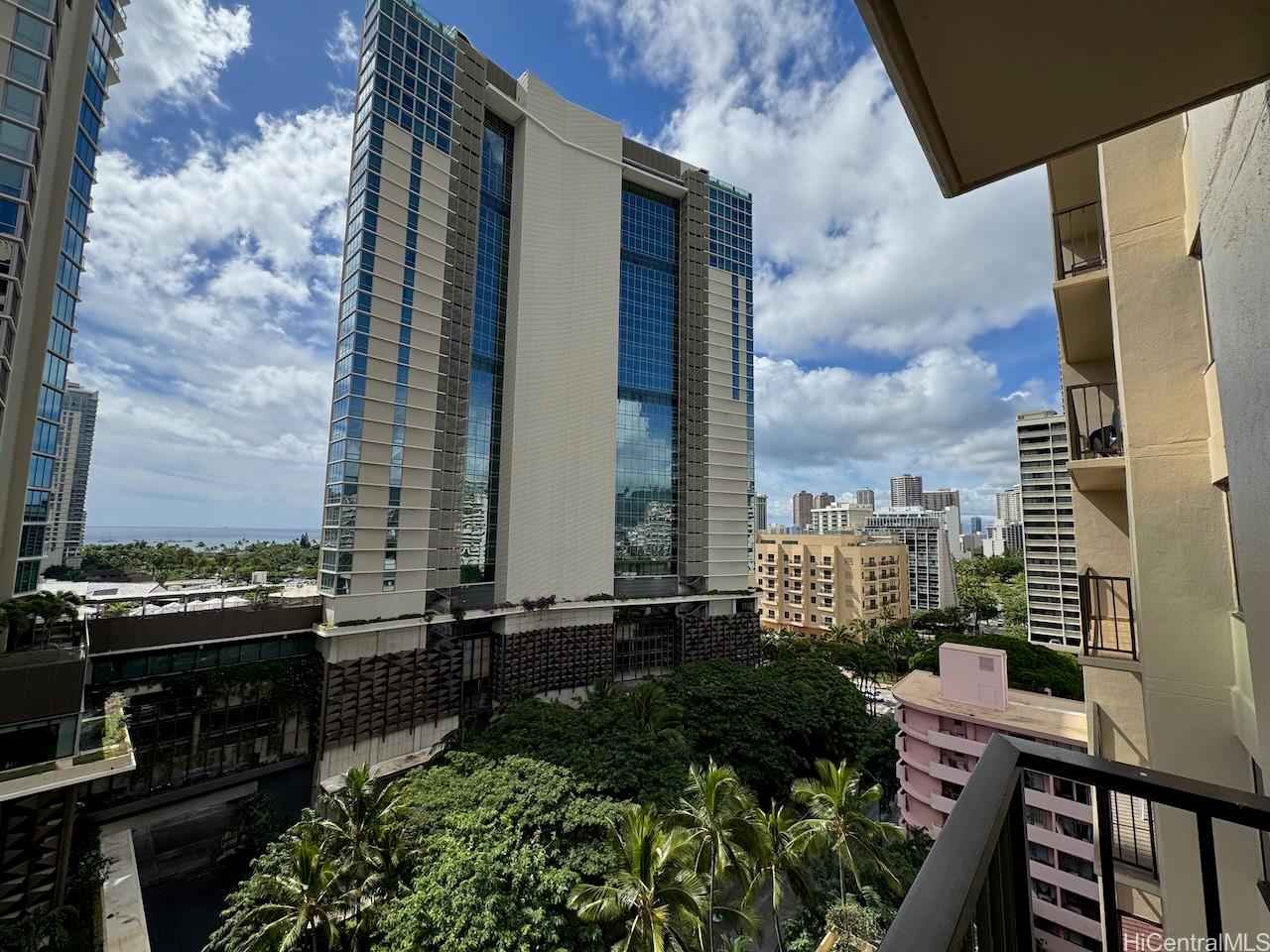 Four Paddle condo # 1205, Honolulu, Hawaii - photo 7 of 9