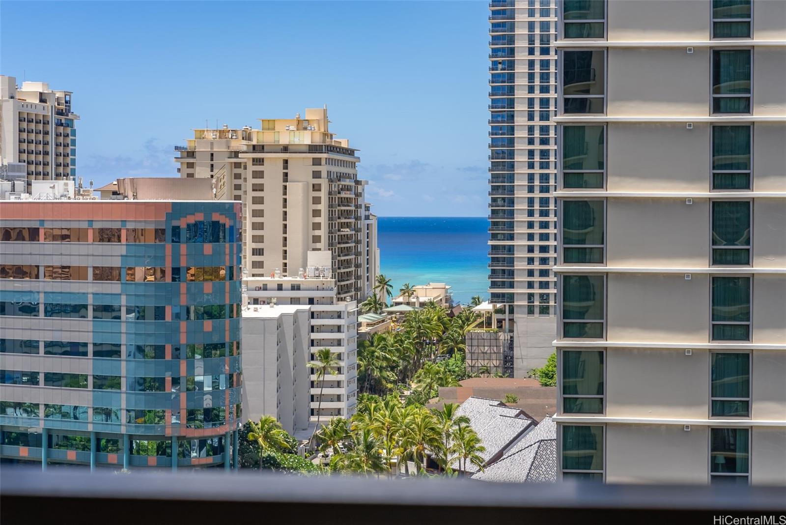 Four Paddle condo # 1508, Honolulu, Hawaii - photo 6 of 25