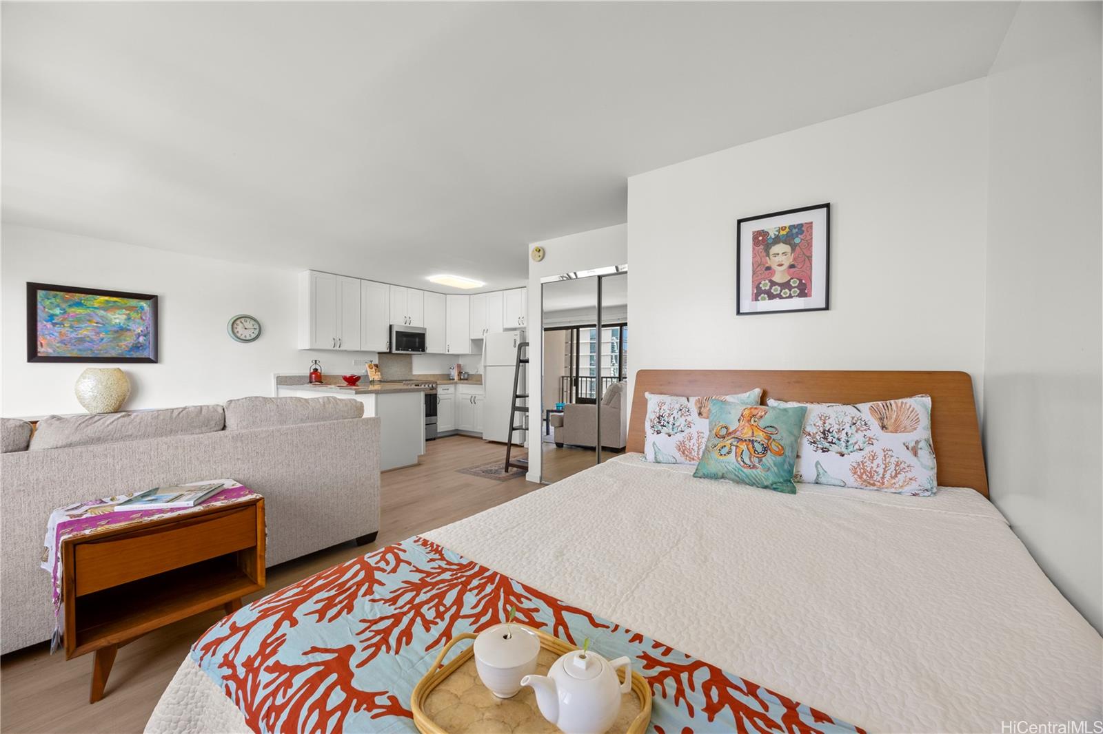 Four Paddle condo # 1603, Honolulu, Hawaii - photo 11 of 25