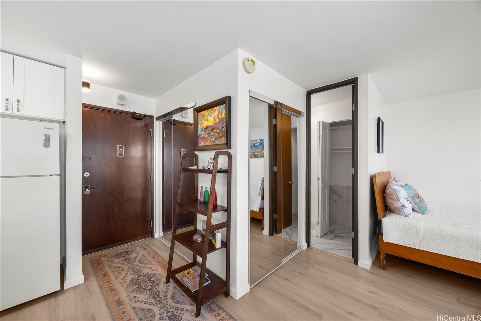 Four Paddle condo # 1603, Honolulu, Hawaii - photo 12 of 25