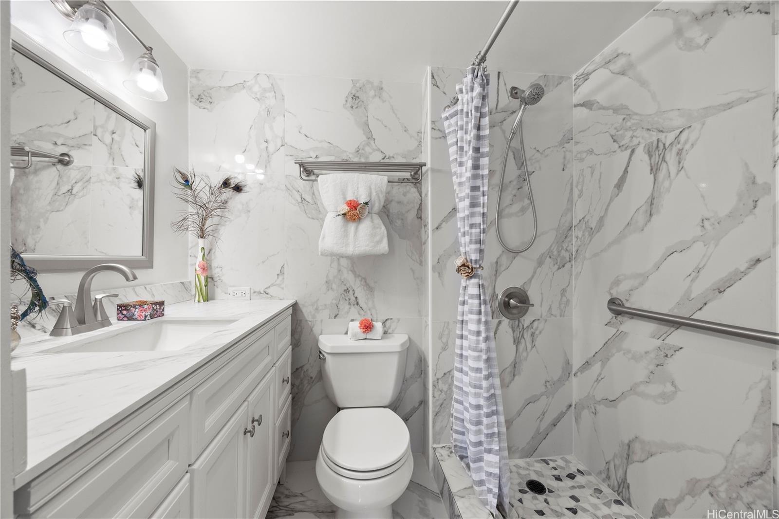 Four Paddle condo # 1603, Honolulu, Hawaii - photo 14 of 25