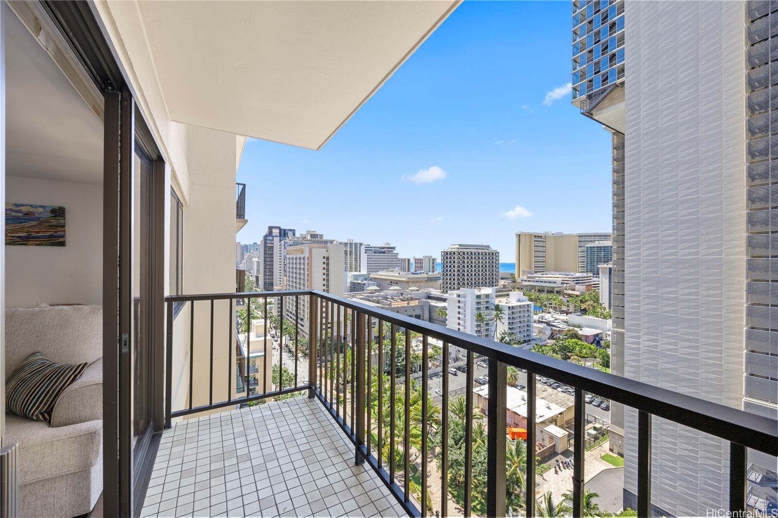 Four Paddle condo # 1603, Honolulu, Hawaii - photo 16 of 25