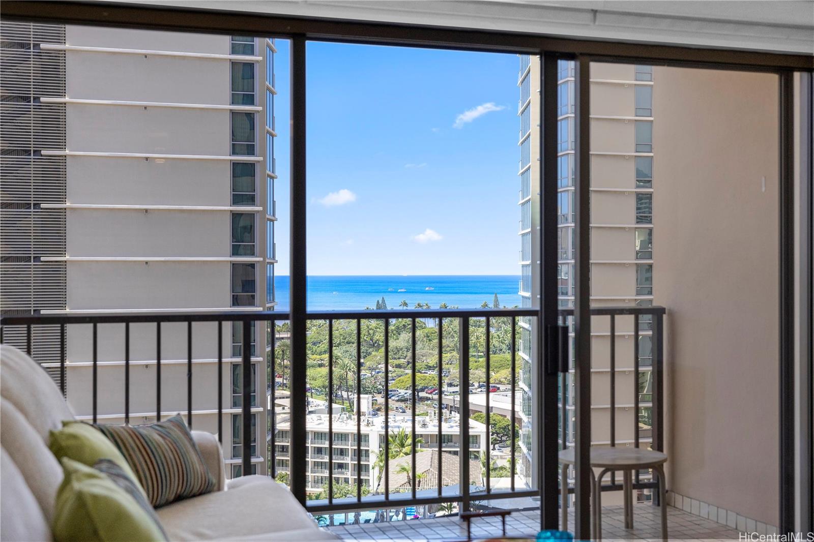 Four Paddle condo # 1603, Honolulu, Hawaii - photo 17 of 25