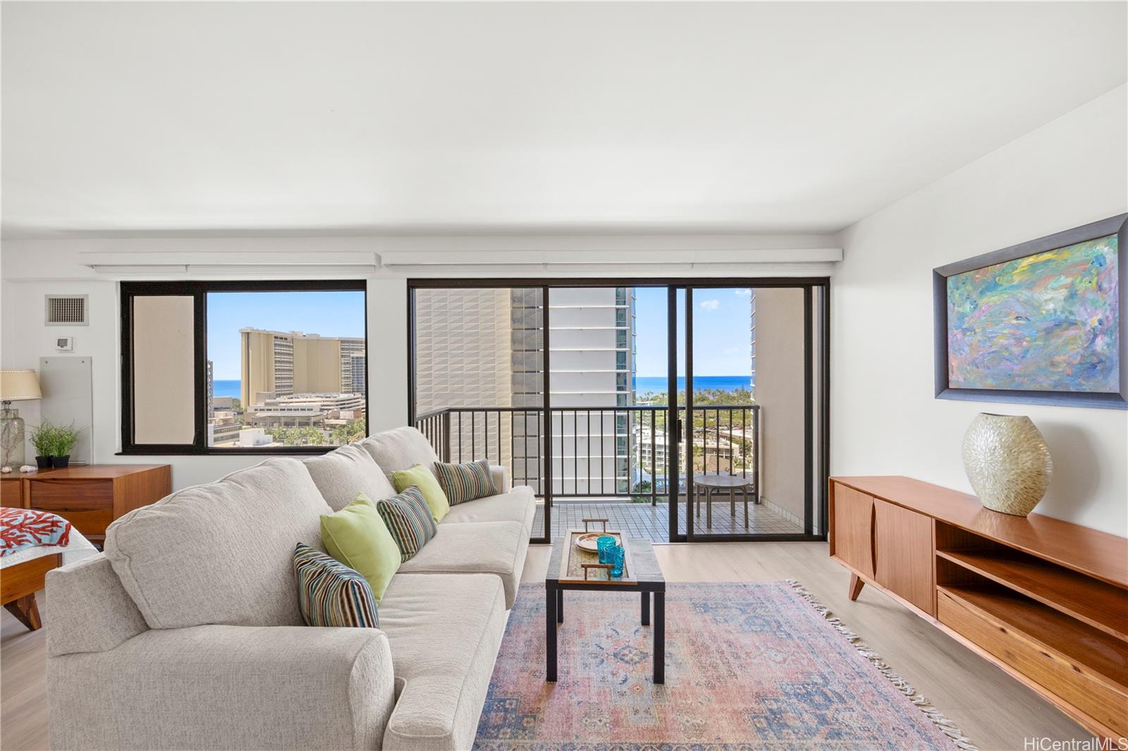 Four Paddle condo # 1603, Honolulu, Hawaii - photo 6 of 25