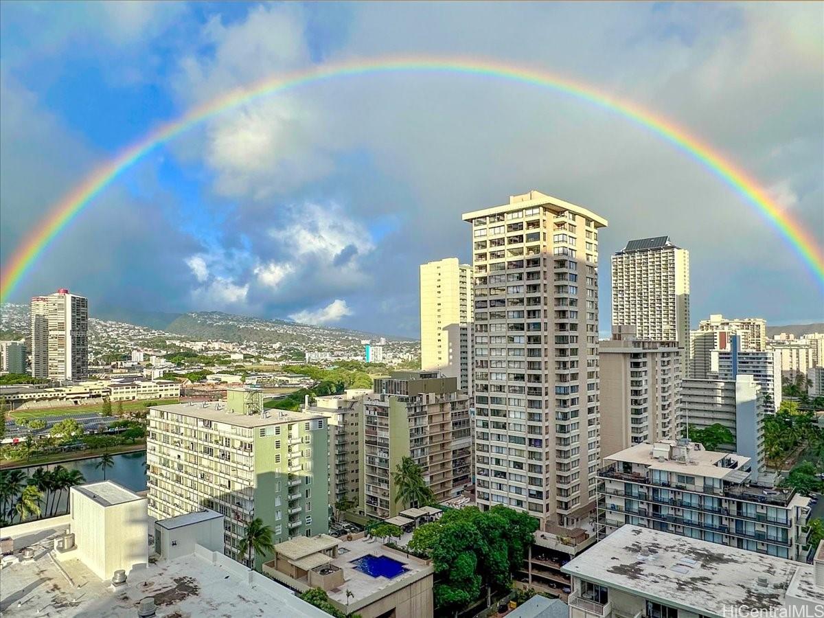 Four Paddle condo # 1712, Honolulu, Hawaii - photo 13 of 25
