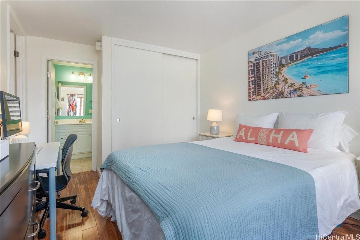 Four Paddle condo # 1712, Honolulu, Hawaii - photo 17 of 25