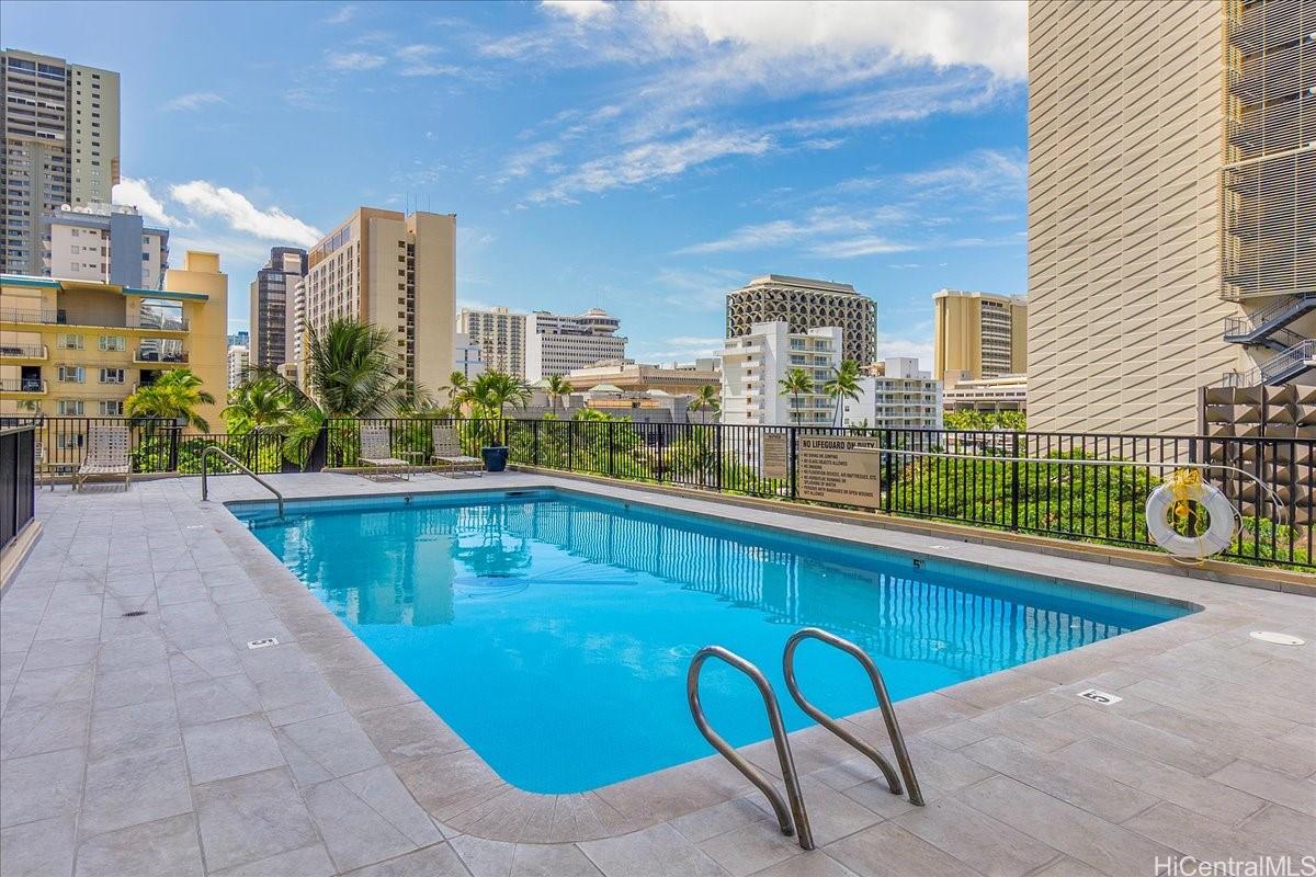 Four Paddle condo # 1712, Honolulu, Hawaii - photo 22 of 25