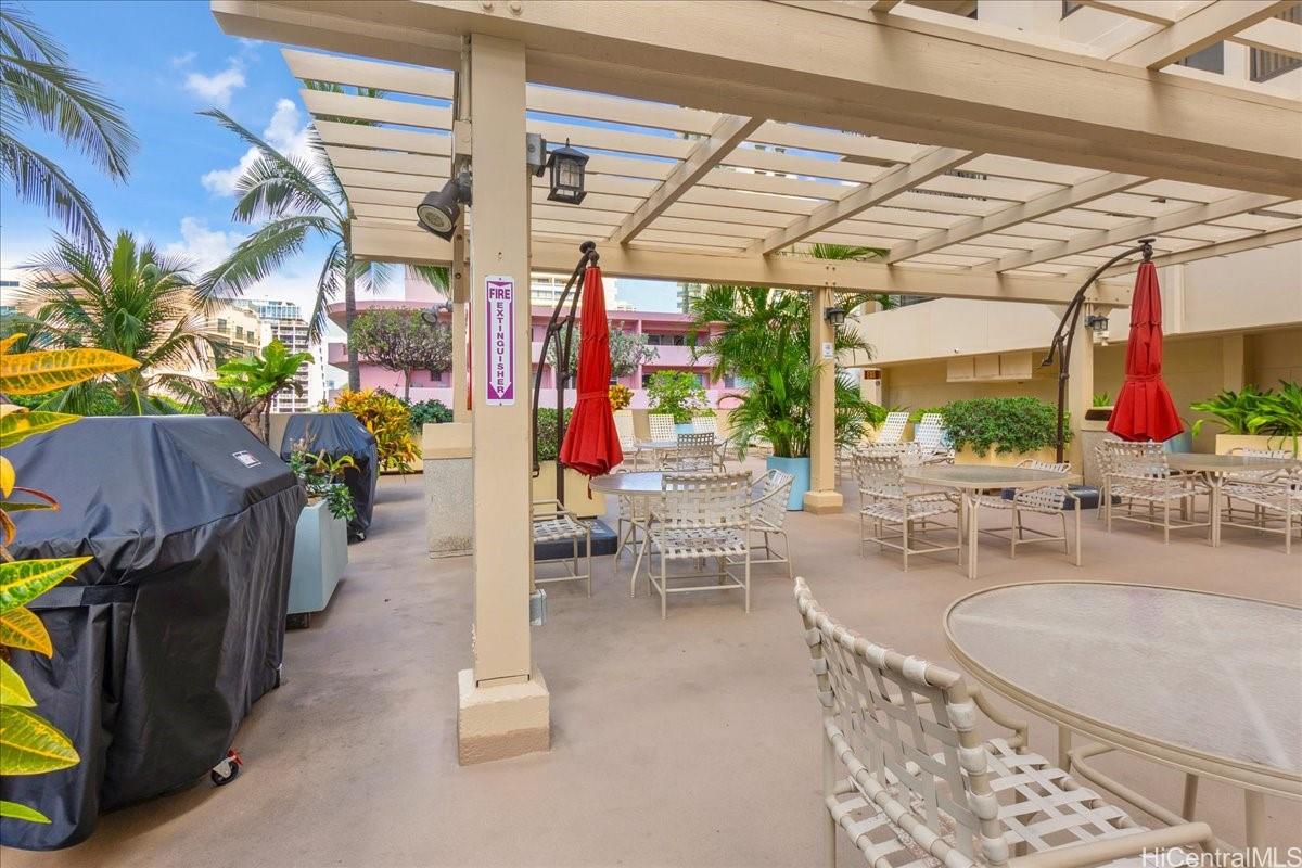 Four Paddle condo # 1712, Honolulu, Hawaii - photo 24 of 25