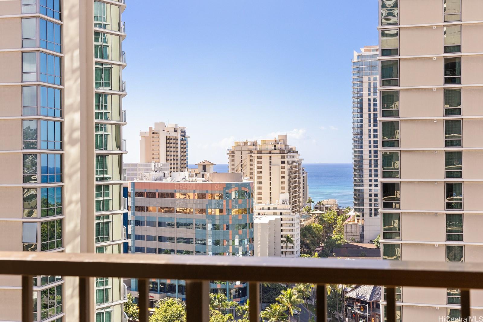 Four Paddle condo # 1808, Honolulu, Hawaii - photo 4 of 22
