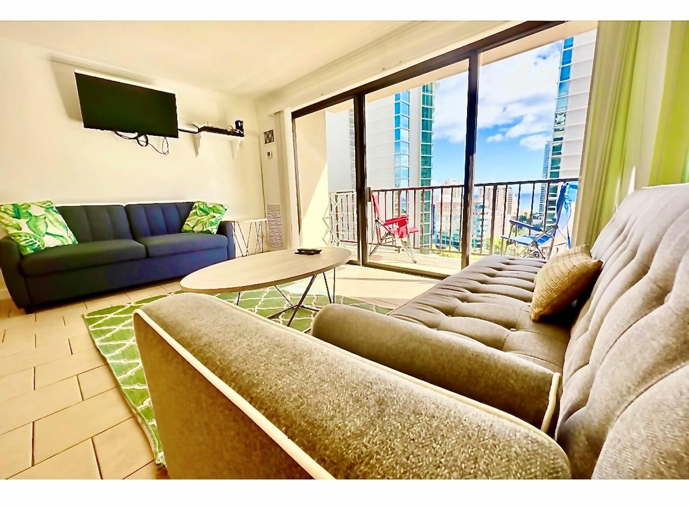 Four Paddle condo # 1808, Honolulu, Hawaii - photo 7 of 22