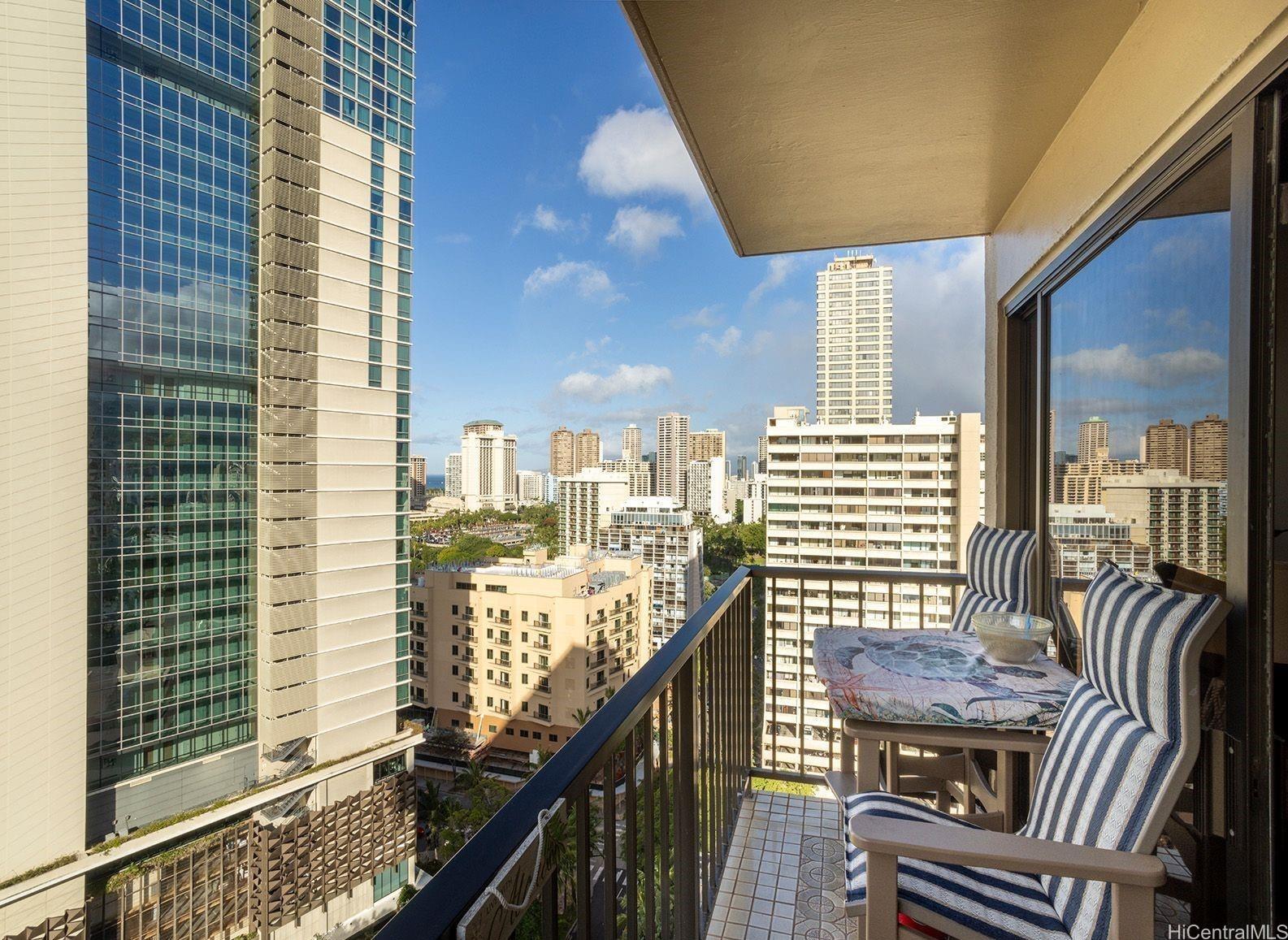 Four Paddle condo # 1908, Honolulu, Hawaii - photo 11 of 19