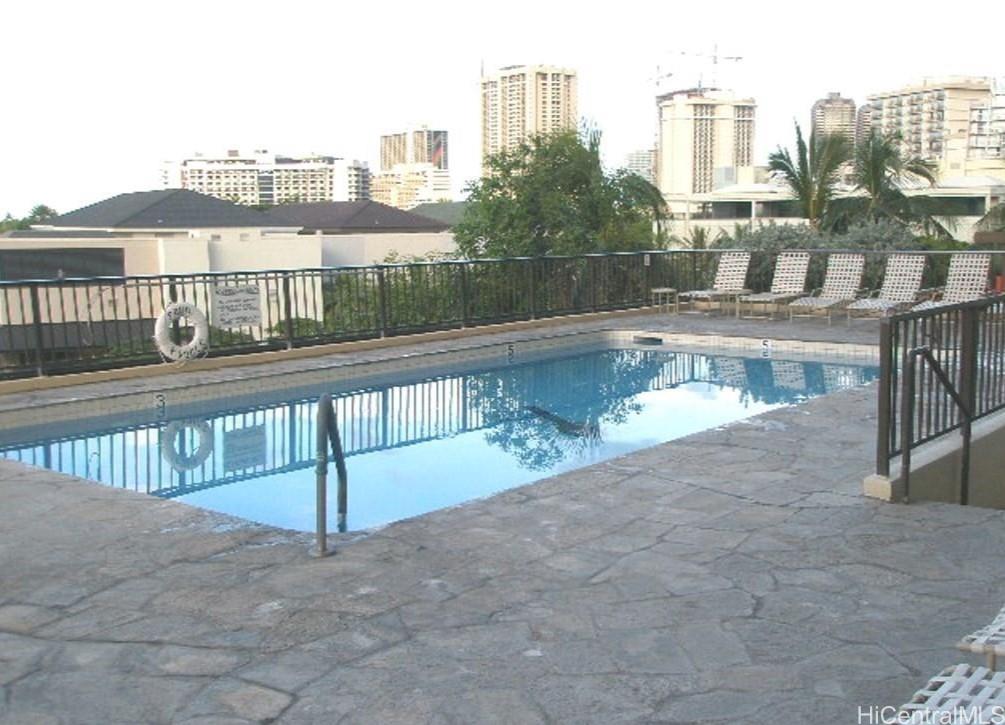 Four Paddle condo # 1908, Honolulu, Hawaii - photo 12 of 19