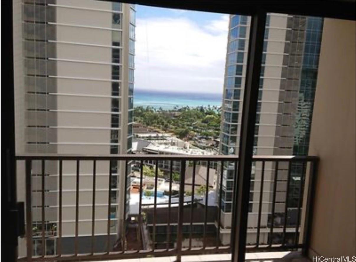 Four Paddle condo # 2004, Honolulu, Hawaii - photo 2 of 25