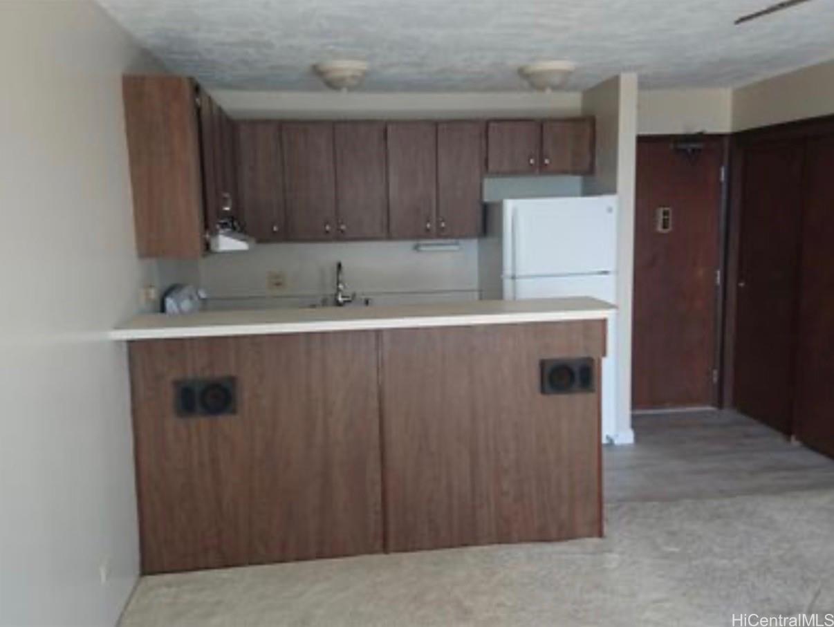 Four Paddle condo # 2004, Honolulu, Hawaii - photo 7 of 25