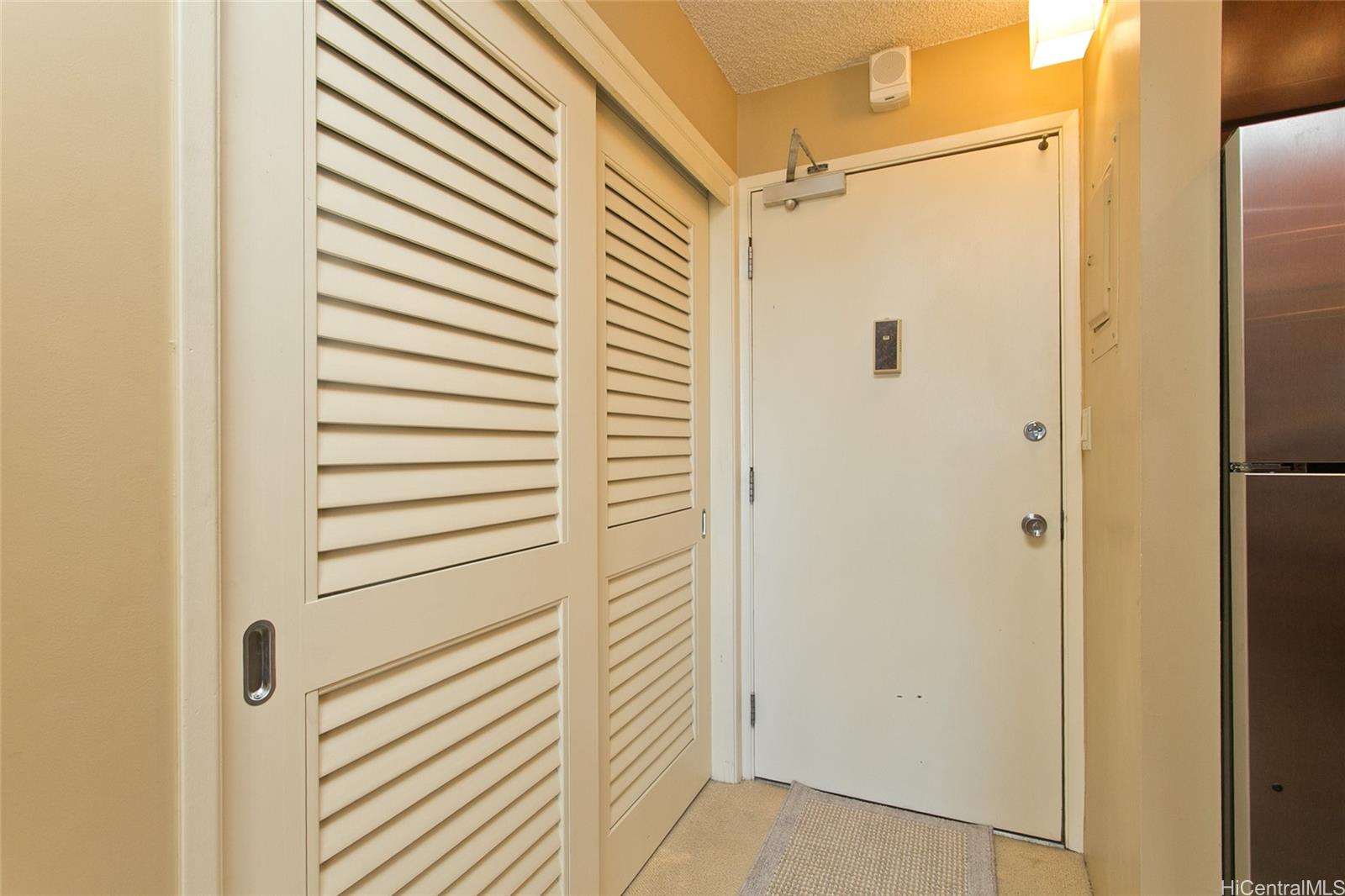 Four Paddle condo # 2007, Honolulu, Hawaii - photo 16 of 16