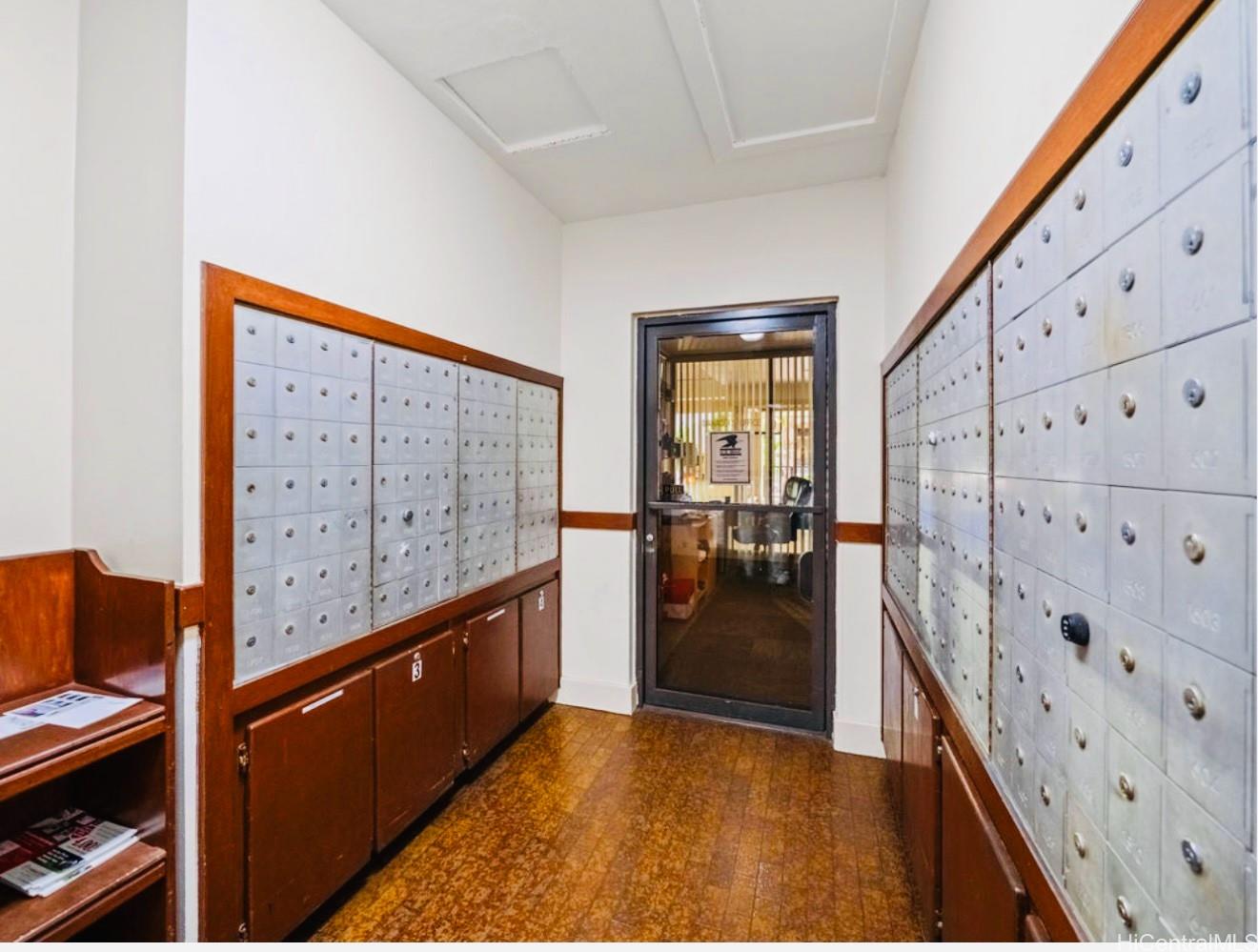 Four Paddle condo # 2105, Honolulu, Hawaii - photo 14 of 25