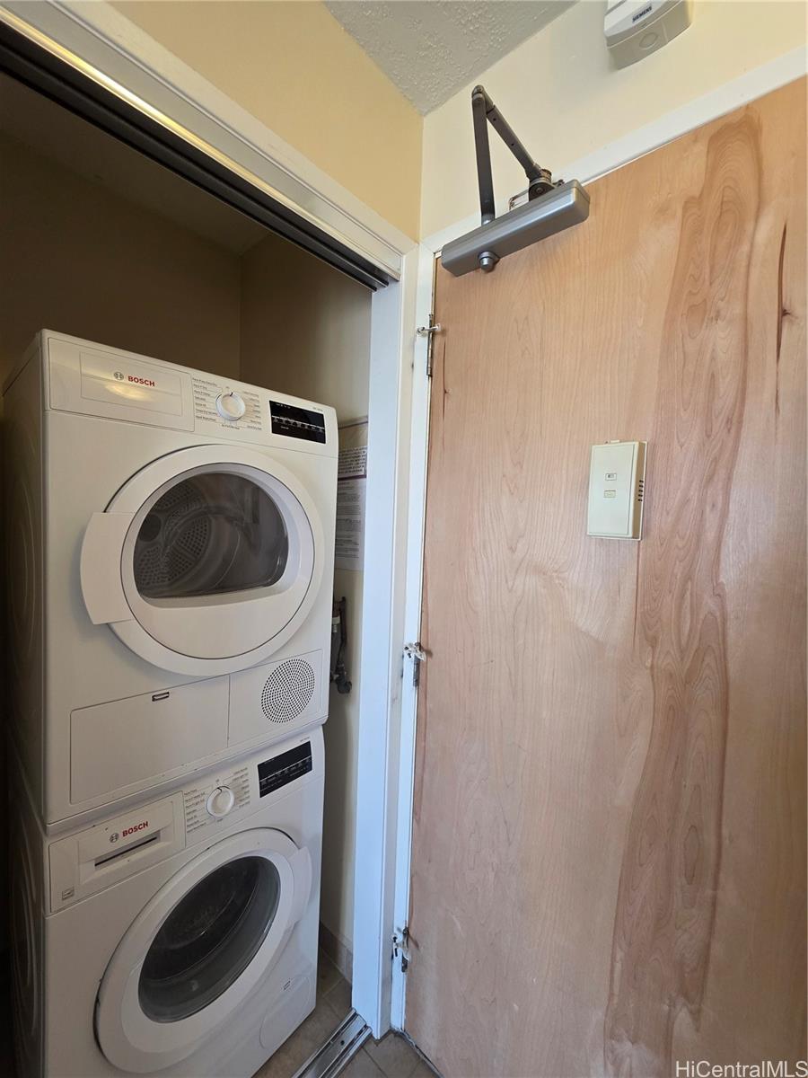 2140 Kuhio Ave Honolulu - Rental - photo 7 of 9