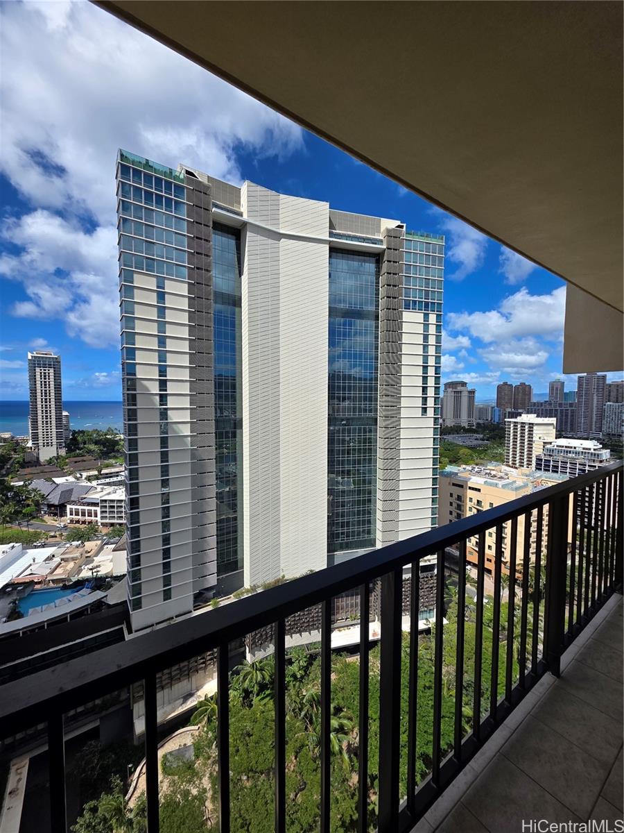 2140 Kuhio Ave Honolulu - Rental - photo 9 of 9