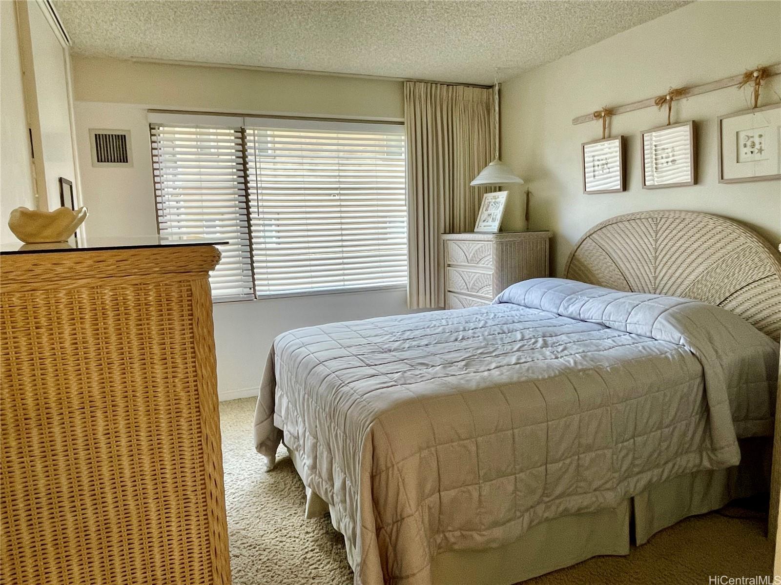 Four Paddle condo # 509, Honolulu, Hawaii - photo 7 of 15