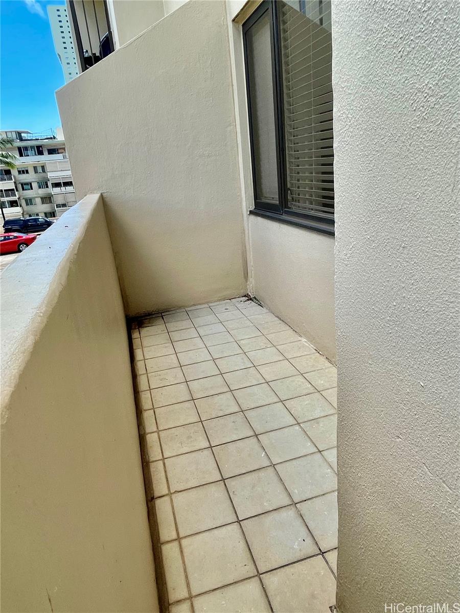 Four Paddle condo # 509, Honolulu, Hawaii - photo 9 of 15