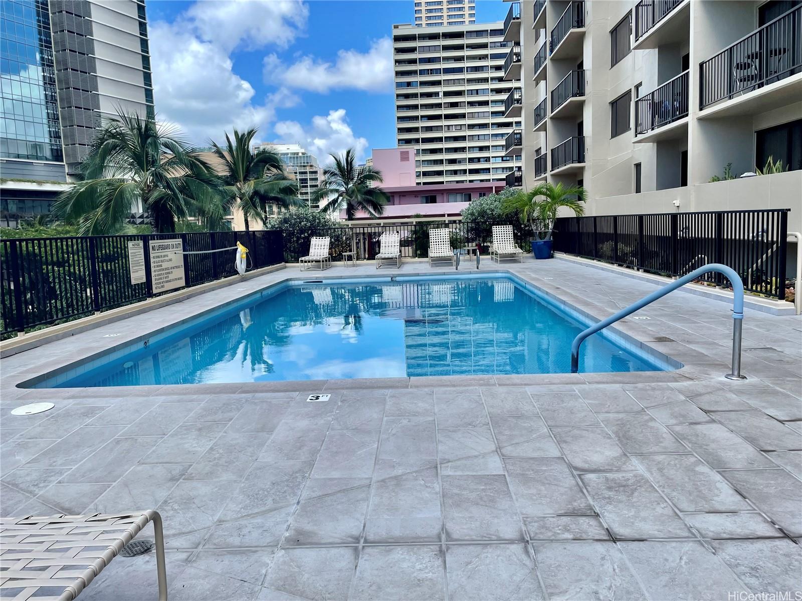 Four Paddle condo # 509, Honolulu, Hawaii - photo 13 of 15