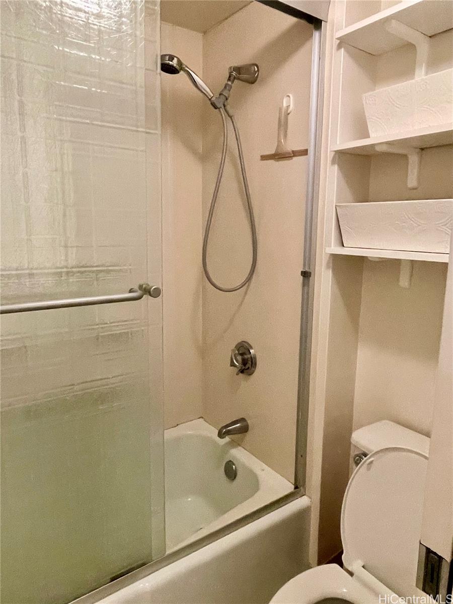 Four Paddle condo # 509, Honolulu, Hawaii - photo 6 of 15