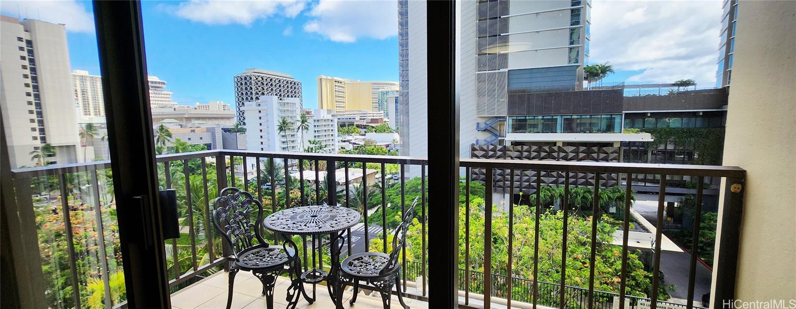 Four Paddle condo # 703, Honolulu, Hawaii - photo 16 of 16